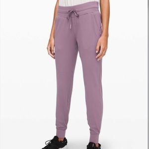 Lululemon Ready To Rulu Joggers!
